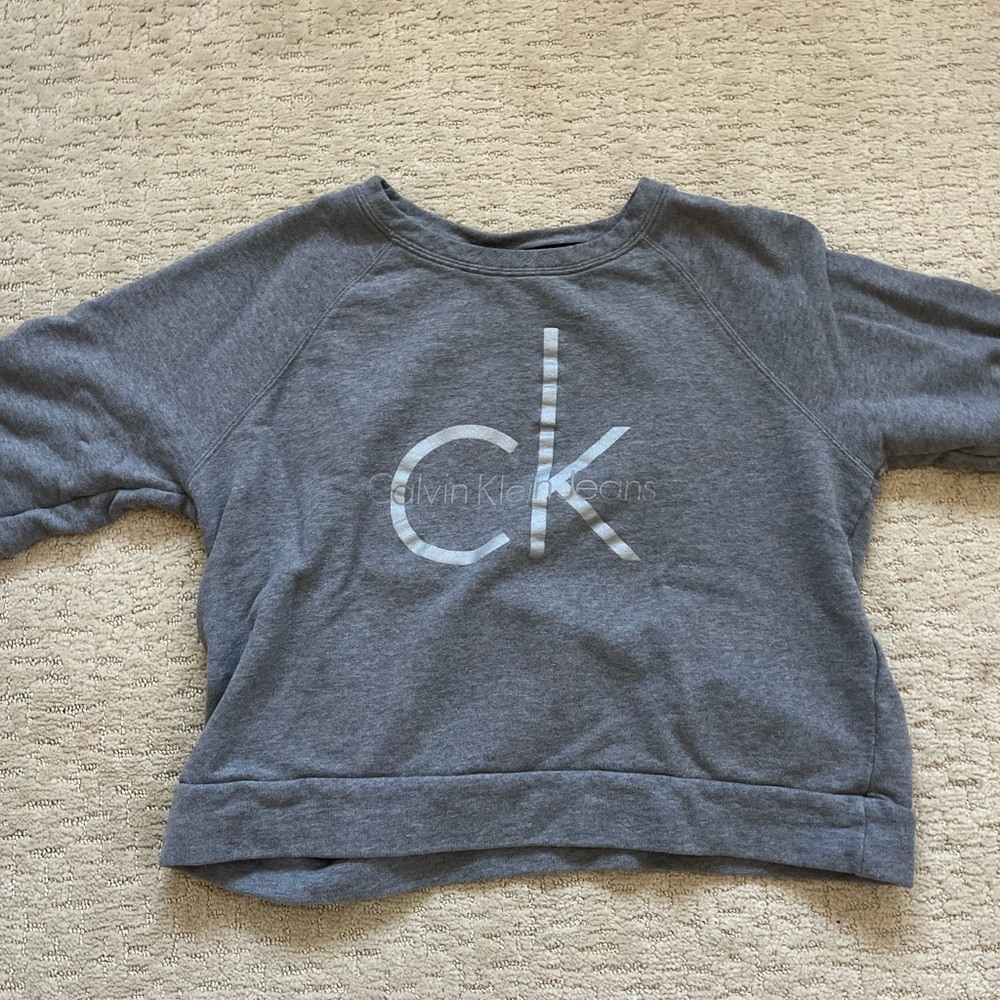 Calvin Klein crop top sweater